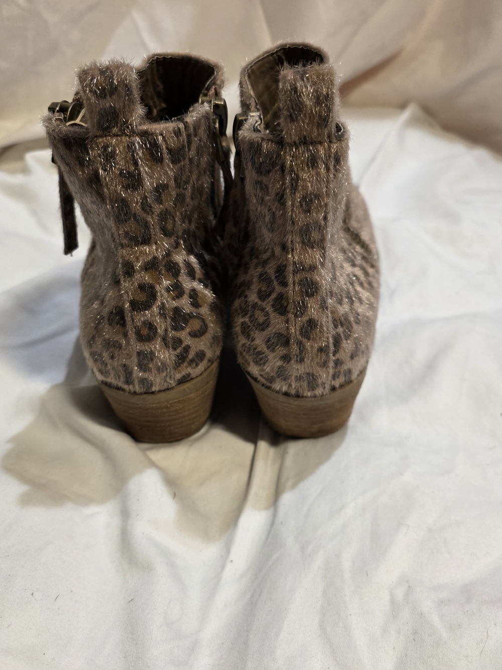 Very G Leopard-Print Brown Ankle Booties 8M - Picture 4 of 6